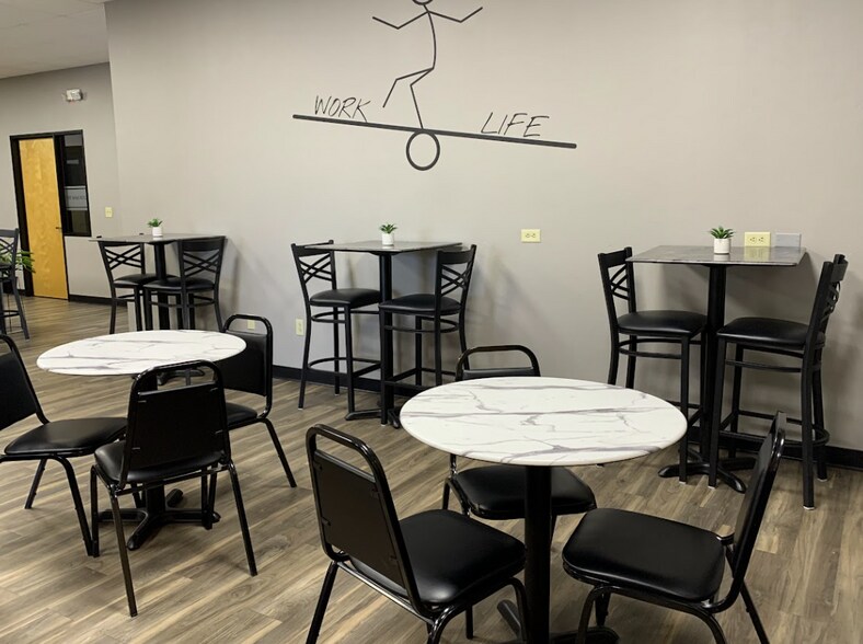 More Photos Of 6700 E Speedway Blvd, Tucson Coworking Space