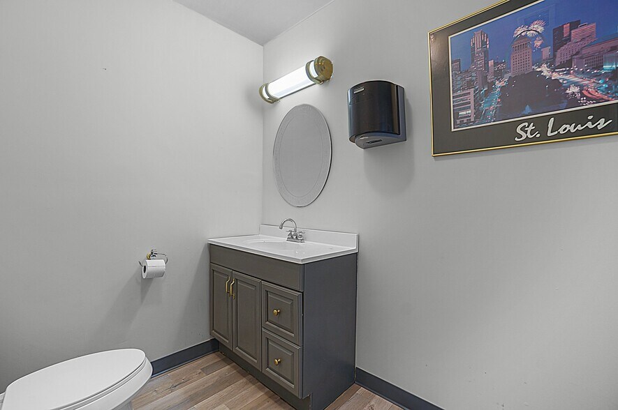 More Photos Of 2601 Ohio Ave, Saint Louis Manufacturing For Sale