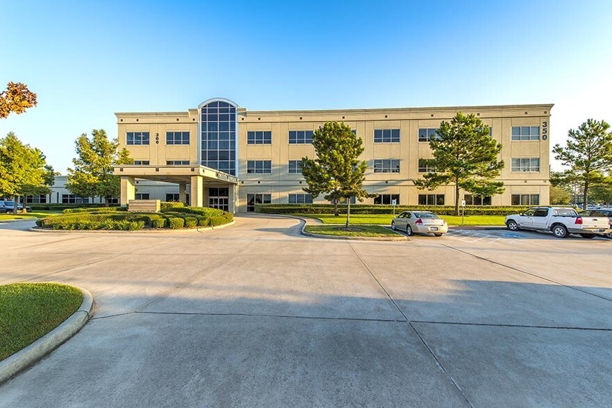 More Photos Of 300-350 Kingwood Medical Dr, Kingwood Medical For Lease