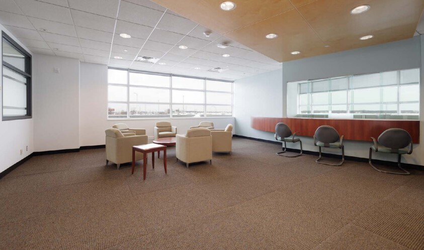 More Photos Of 1750 Rue Eiffel, Boucherville Office For Lease