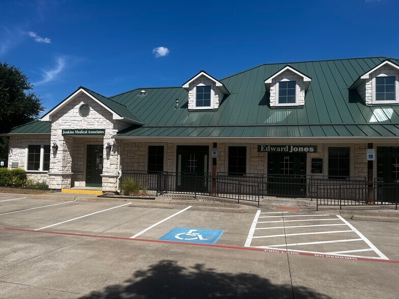 More Photos Of 305 W Spring Creek Pky, Plano Medical For Sale