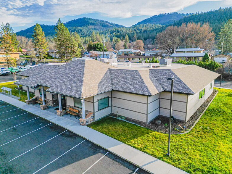 More Photos Of 12740 Highway 12, Orofino Office For Sale