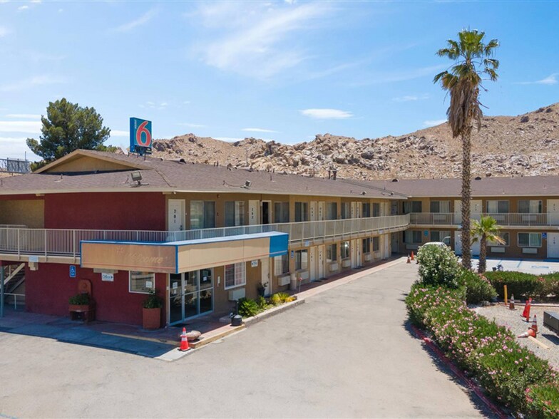 More Photos Of 16901 Stoddard Wells Rd, Victorville Hotel For Sale