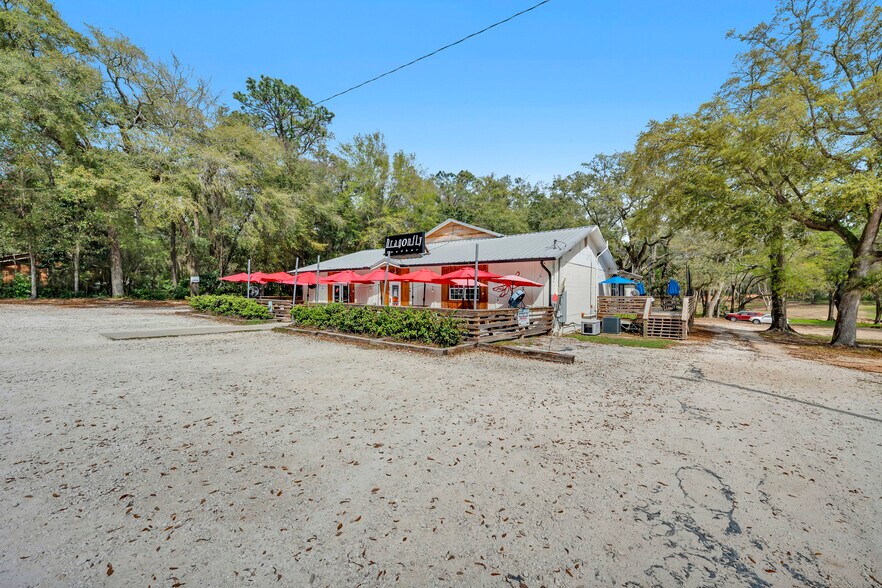 More Photos Of 18874 Section St, Fairhope Restaurant For Sale