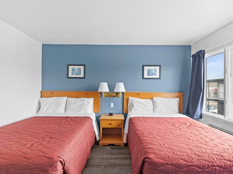 More Photos Of 935 9th Ave, Sidney Hotel For Sale