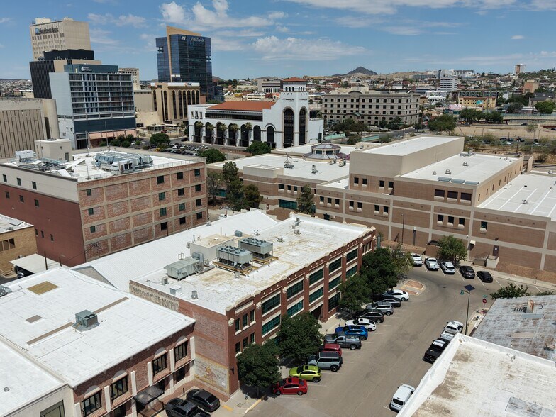 More Photos Of 211 N Florence St, El Paso Office For Lease