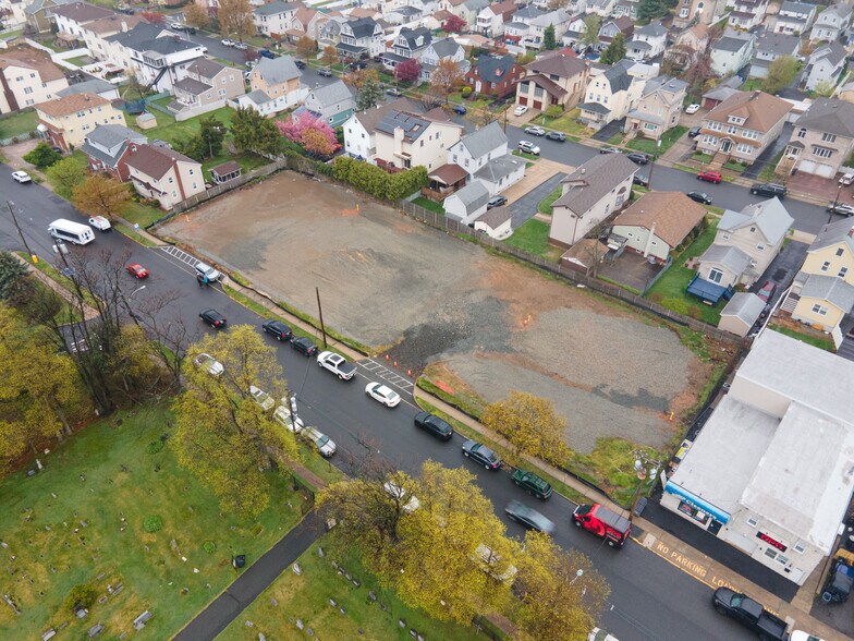 More Photos Of 571-577 New York Ave, Lyndhurst Land For Sale