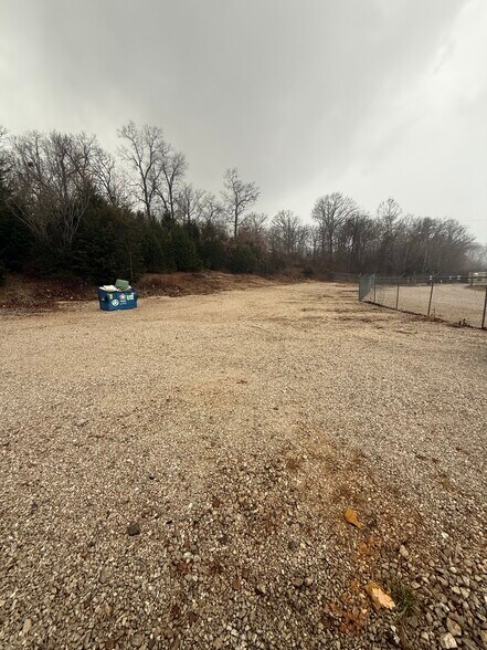 More Photos Of 3861 US-54, Linn Creek Industrial For Lease