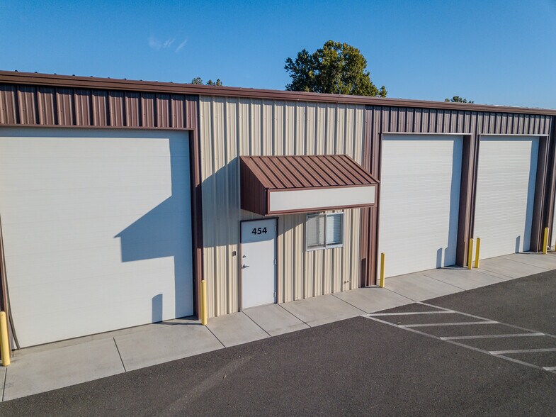 More Photos Of 454 Stevens Dr, Richland Office For Lease