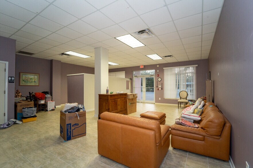 More Photos Of 5909 N Ocean Shore Blvd, Palm Coast Office Residential For Sale