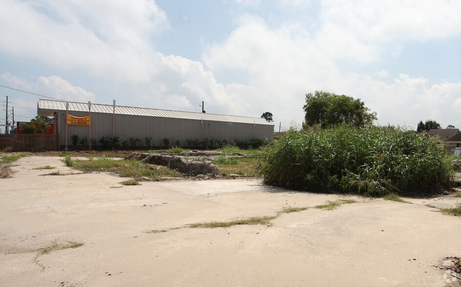 Primary Photo Of 6930 St Claude Ave, Arabi Land For Sale