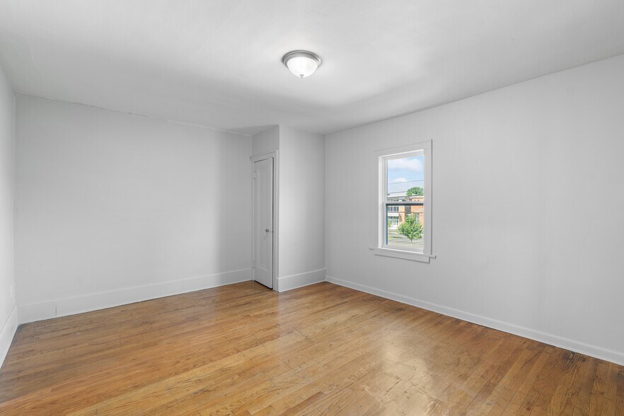 More Photos Of 1305 Brown St, Akron Storefront Retail Residential For Sale