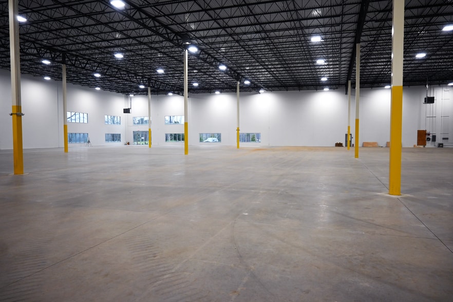 More Photos Of 1800 Overview Dr, Rock Hill Warehouse For Sale