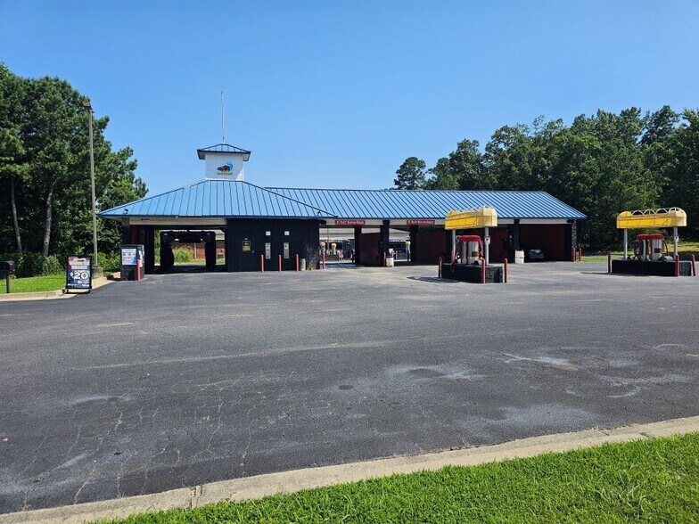 More Photos Of 5524 McEver Rd, Flowery Branch Carwash For Sale