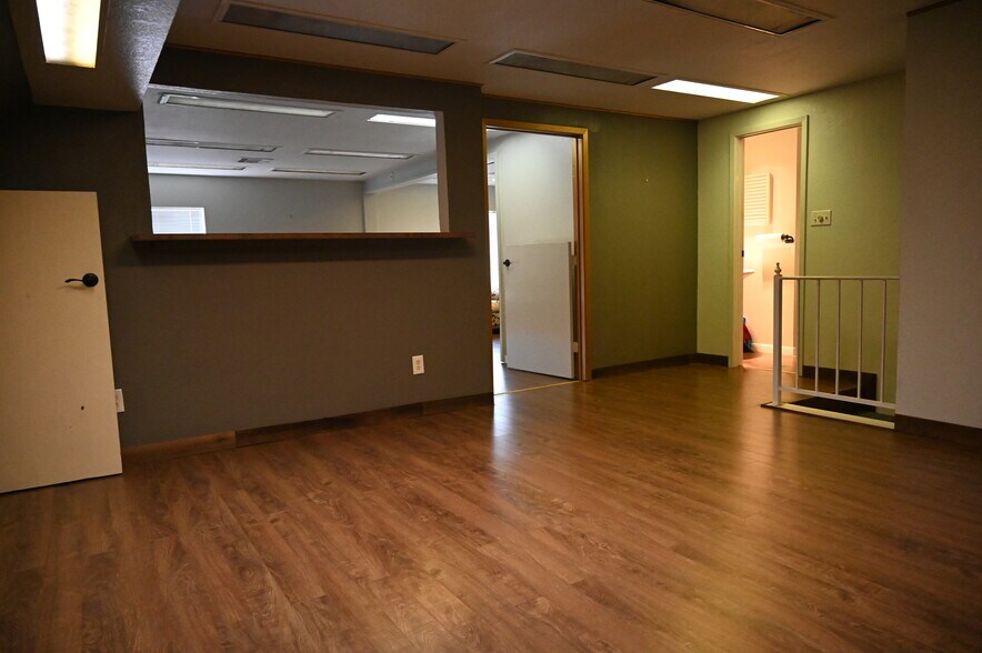 More Photos Of 6511 Stewart Rd, Galveston Office For Lease