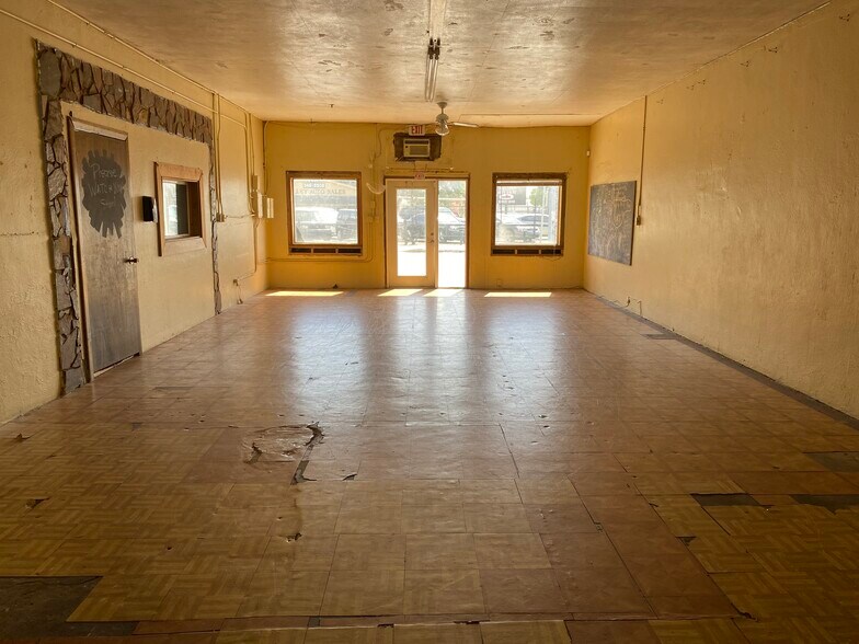 More Photos Of 3410 E 7th Ave, Tampa Loft Creative Space For Lease