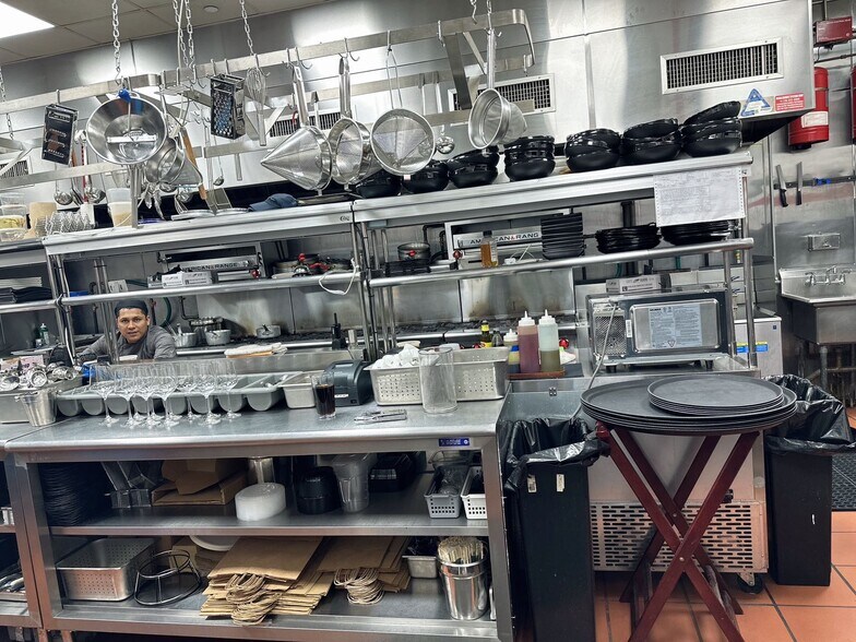 More Photos Of 222 Avenue U, Brooklyn Restaurant For Sale