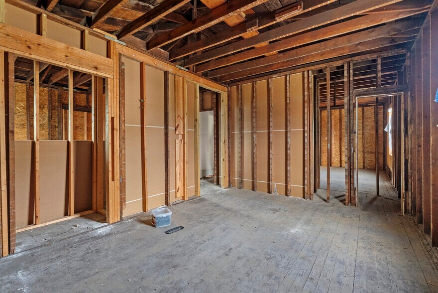 More Photos Of 330 N 29th St, Louisville Multifamily For Sale