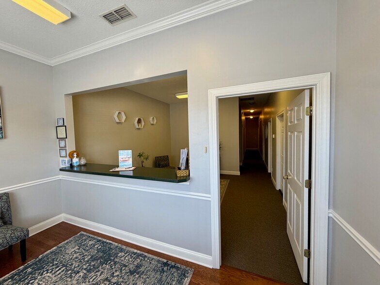 More Photos Of 11481 Old St Augustine Rd, Jacksonville Office For Sale