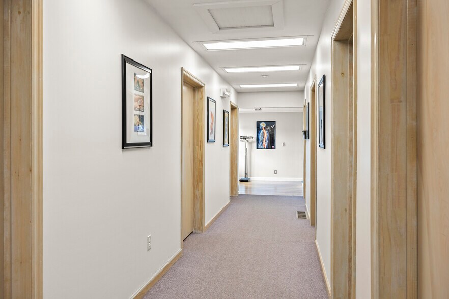 More Photos Of 322 Fairview Ave, Hudson Medical For Sale