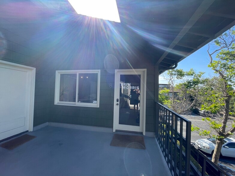 More Photos Of 2482 Newport Blvd, Costa Mesa Loft Creative Space For Lease
