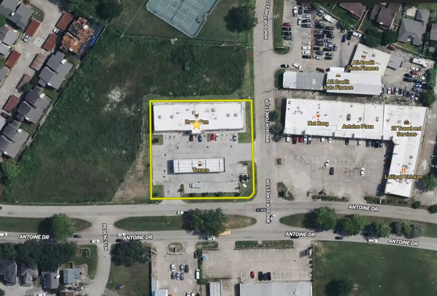 More Photos Of 8300 Antione Dr, Houston Service Station For Lease