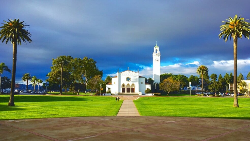 More Photos Of 8929-8939 S Sepulveda Blvd, Los Angeles Office For Lease