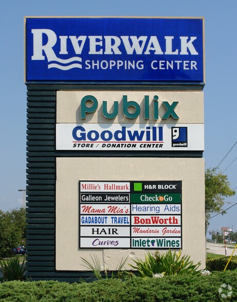 More Photos Of 13365-13539 US Highway 1, Sebastian Storefront For Lease