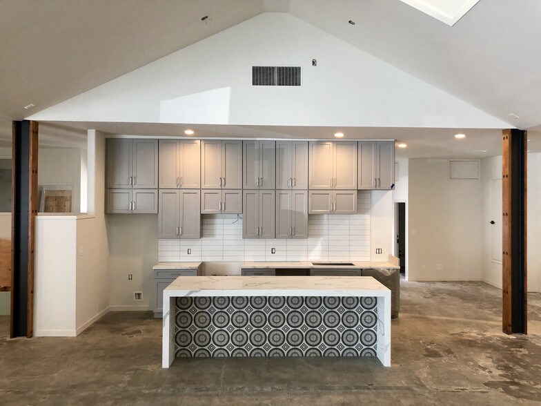 More Photos Of 4200 Broadway, Oakland Office For Lease