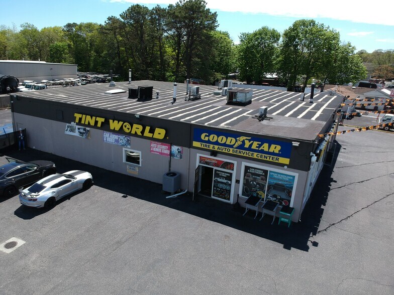 More Photos Of 3165 Route 112, Medford Auto Repair For Sale