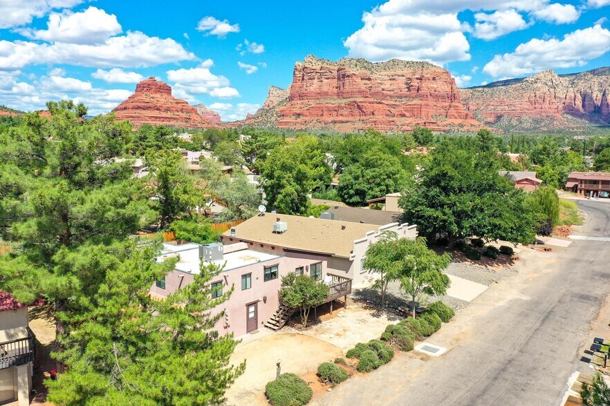 More Photos Of 50 Chaparral Dr, Sedona Multifamily For Sale