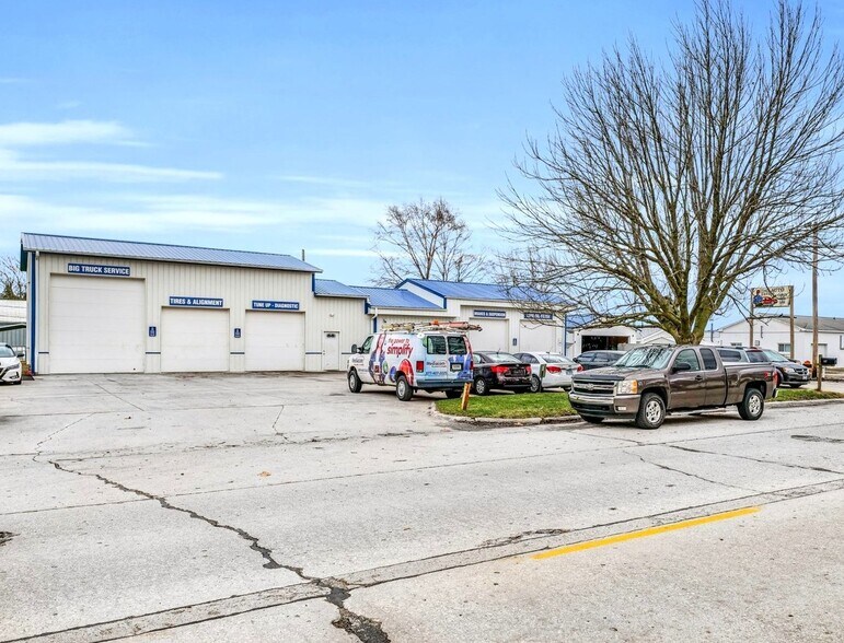More Photos Of 507 S Tanner St, Rantoul Auto Repair For Sale