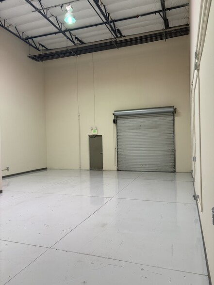 More Photos Of 47635 Lakeview Blvd, Fremont Warehouse For Lease