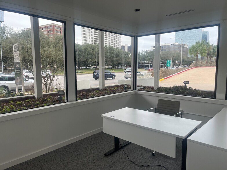 More Photos Of 3334 Richmond Ave, Houston Office For Lease