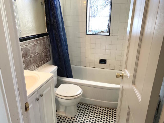 More Photos Of 4306 Williamson Rd NW, Roanoke Apartments For Sale