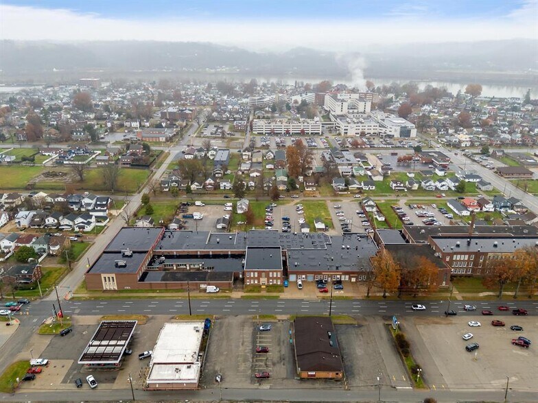 More Photos Of 2819 5th Ave, Huntington Medical For Sale