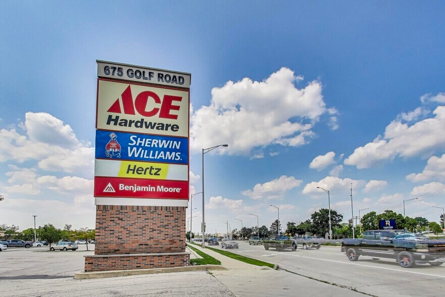More Photos Of 675 W Golf Rd, Hoffman Estates Storefront For Lease
