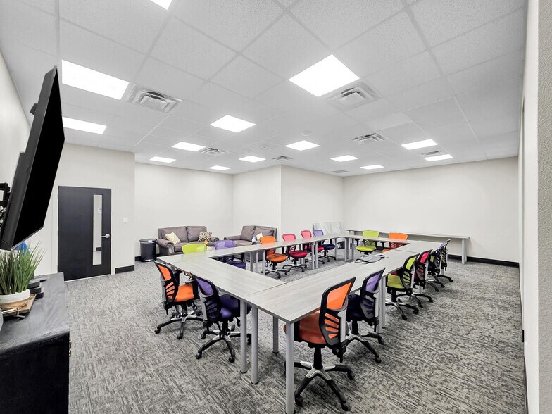 More Photos Of 3410 I-10 W, Orange Office For Sale