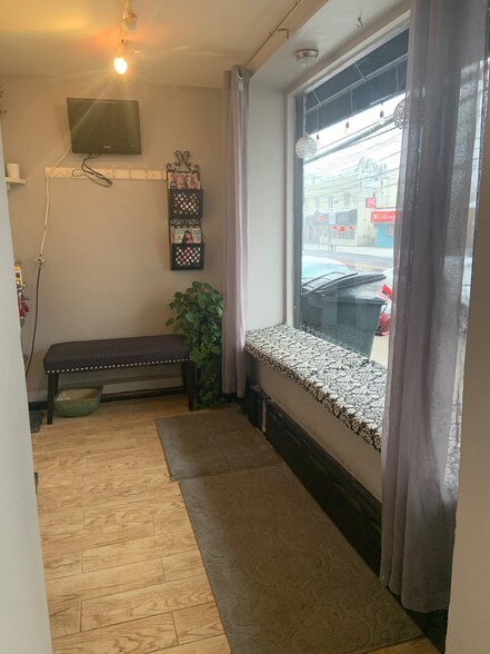 More Photos Of 1299 Richmond Rd, Staten Island Freestanding For Sale
