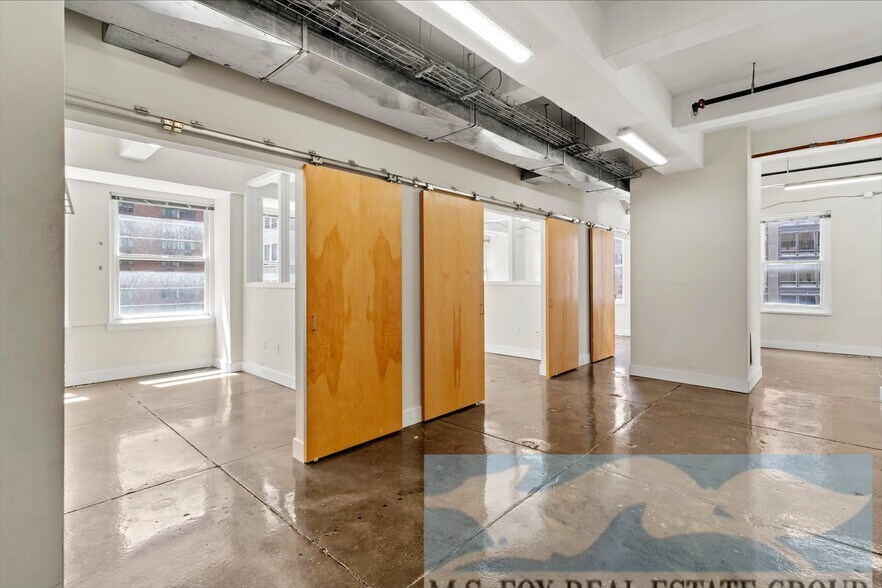 More Photos Of 1420 Walnut St, Philadelphia Office For Lease