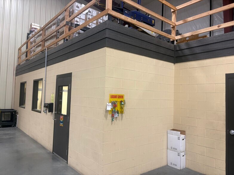 More Photos Of 63275 E. Jacobs Road, Benton City Food Processing For Lease