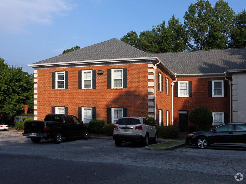 More Photos Of 2340 Perimeter Park Dr, Atlanta Office Residential For Lease