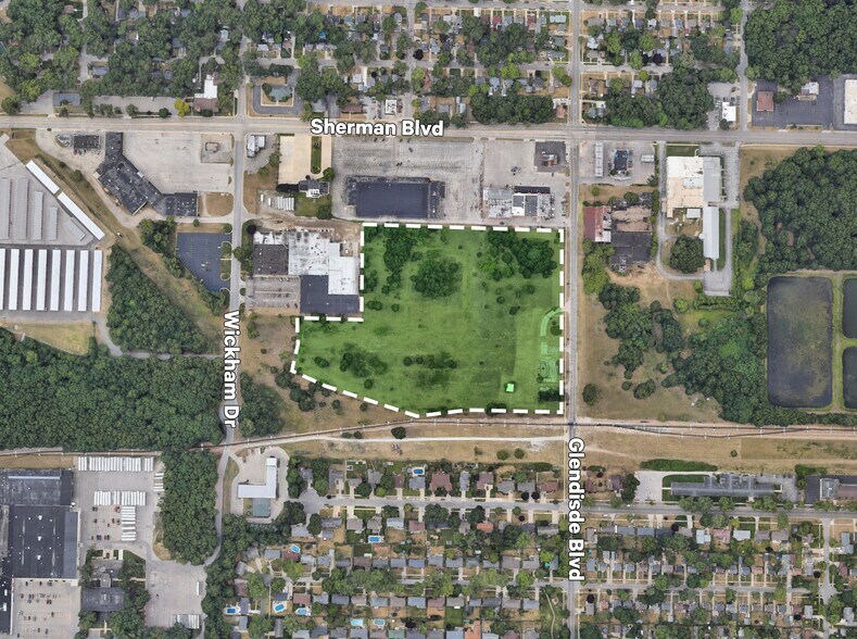 Primary Photo Of 2725 Glenside Blvd, Muskegon Land For Sale