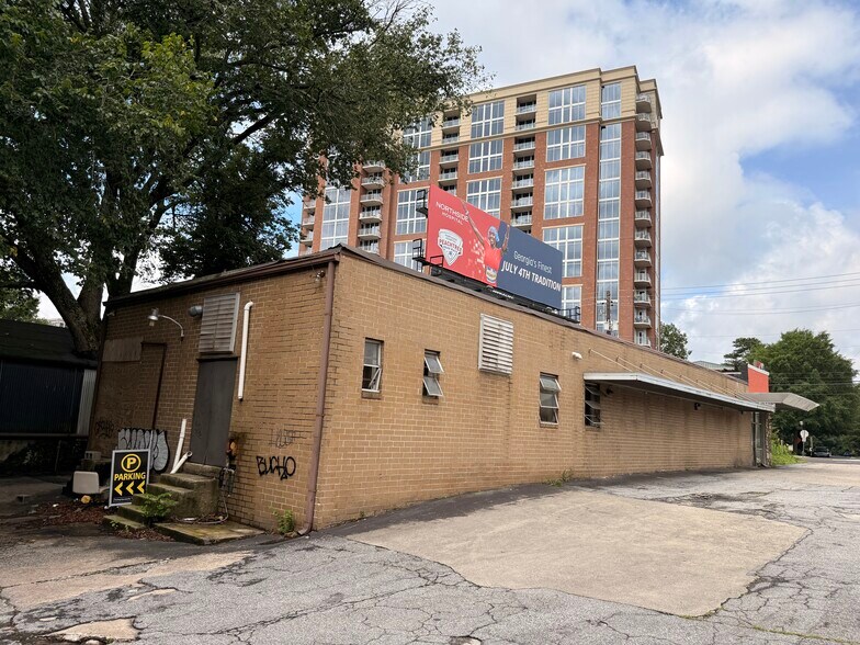 More Photos Of 1851 NE Peachtree Rd, Atlanta Freestanding For Lease