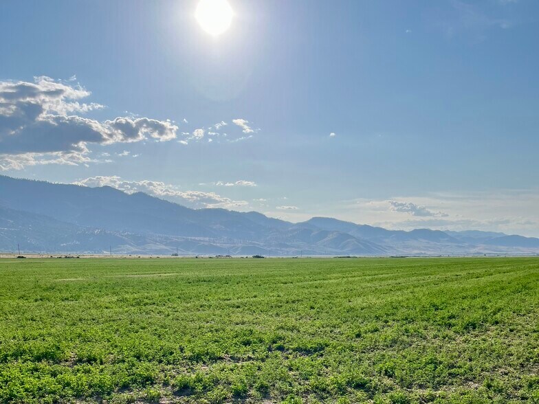 More Photos Of 425-940 Constantia Rd, Doyle Land For Sale