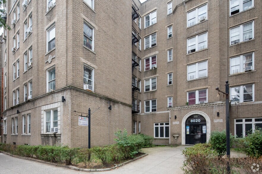 More Photos Of 80-20 Broadway, Flushing Apartments For Lease