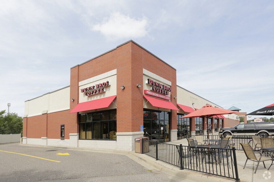 More Photos Of 3841 Saint Francis Blvd, Anoka General Retail For Lease