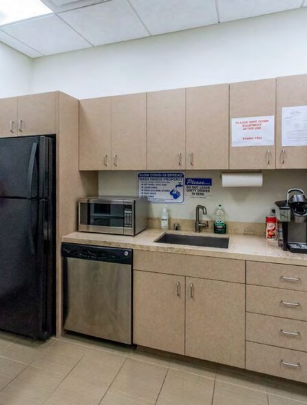 More Photos Of 4511 Yoakum Blvd, Houston Office For Lease