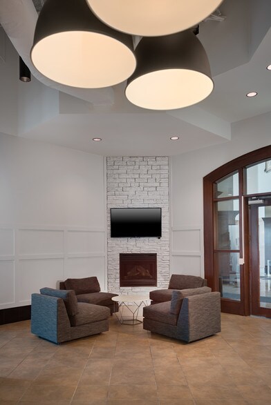 More Photos Of 1501 S Clinton St, Baltimore Office For Lease