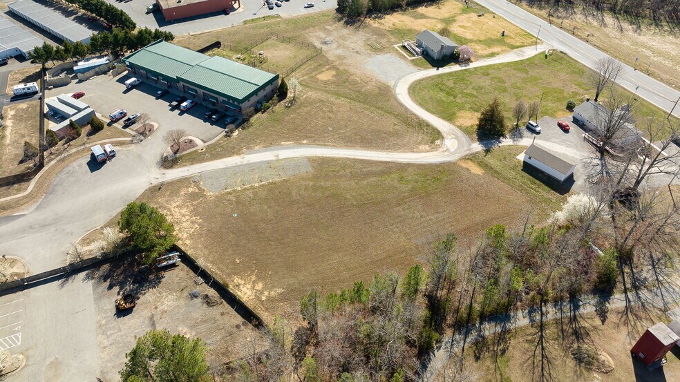 More Photos Of 0 Commerce, Ruther Glen Land For Sale